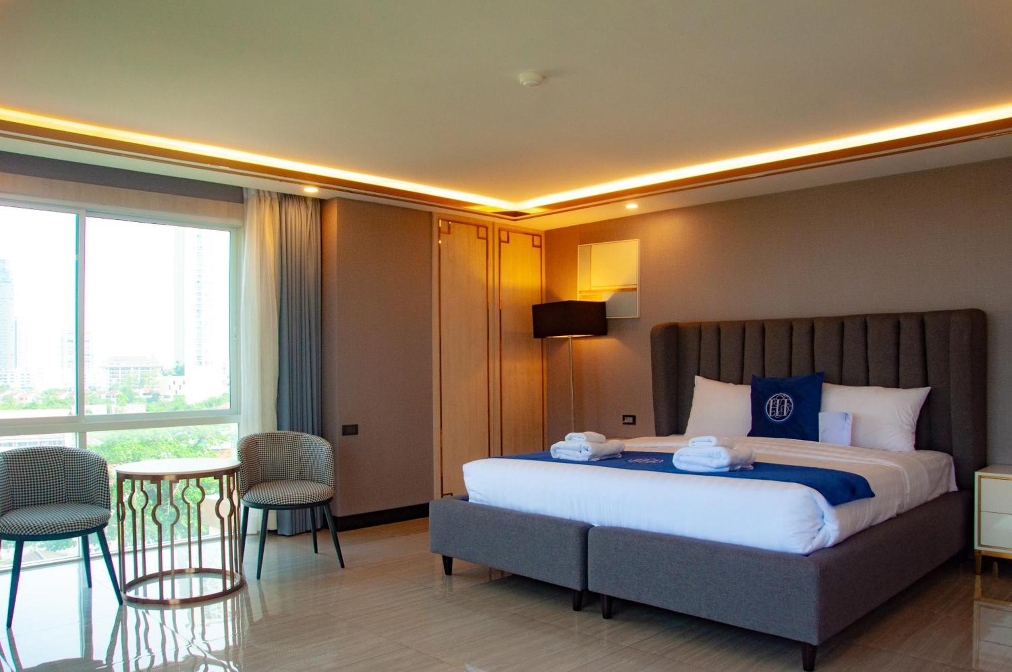 Ht9 Hotel Jomtien Beach Exterior photo