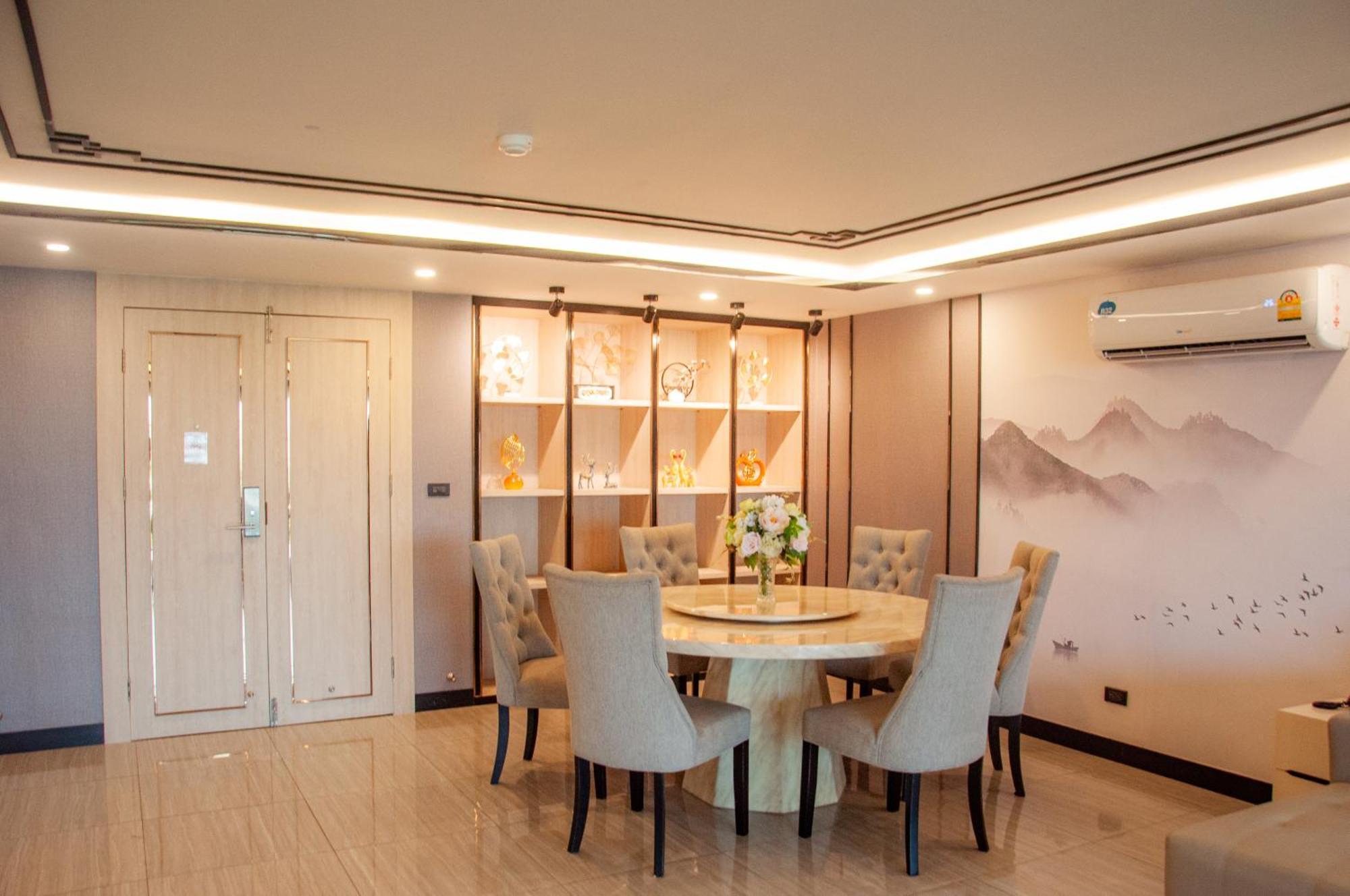 Ht9 Hotel Jomtien Beach Exterior photo
